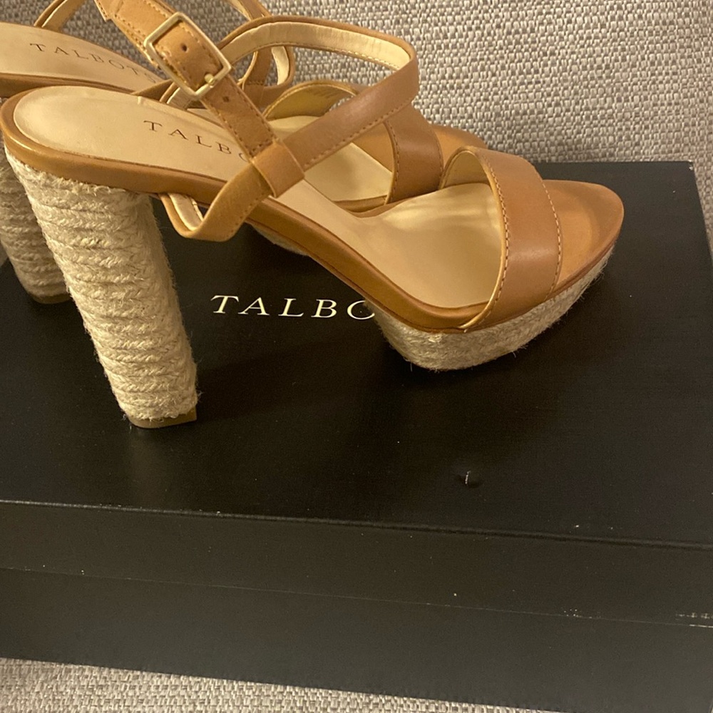 NEW Talbots "Maggie" Jute wrapped platform heel color Dark Amber size 7M